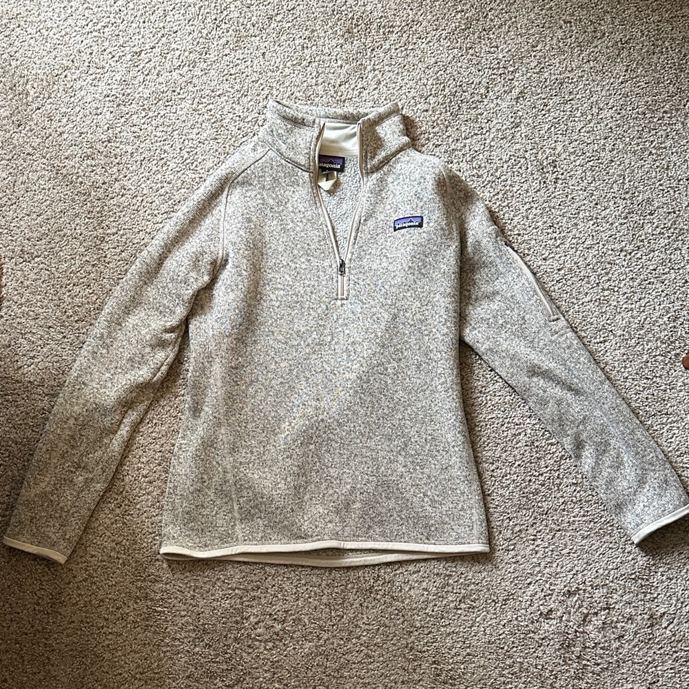 Patagonia Light Gray Quarter-Zip Fleece